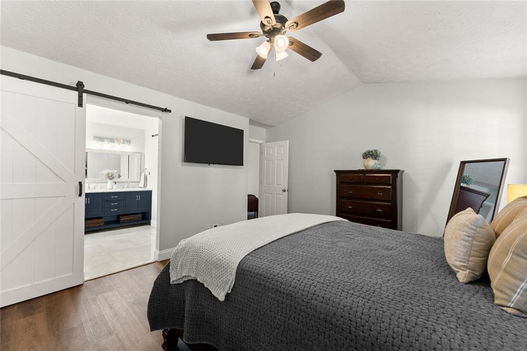 5740 Rolling Meadow Lane