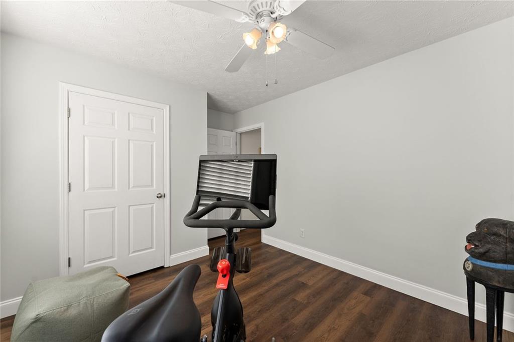 5740 Rolling Meadow Lane