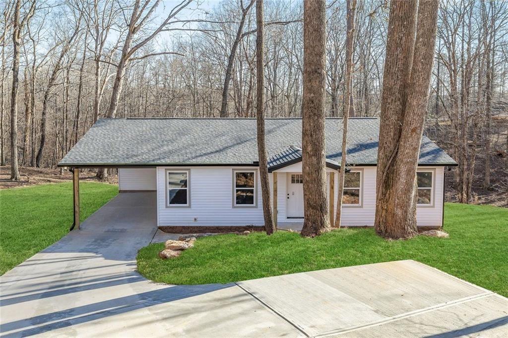 3672 Hidden Pond Drive