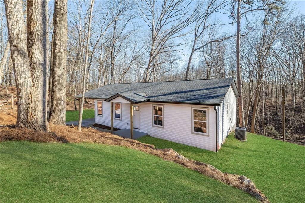 3672 Hidden Pond Drive