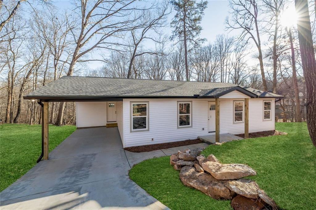 3672 Hidden Pond Drive