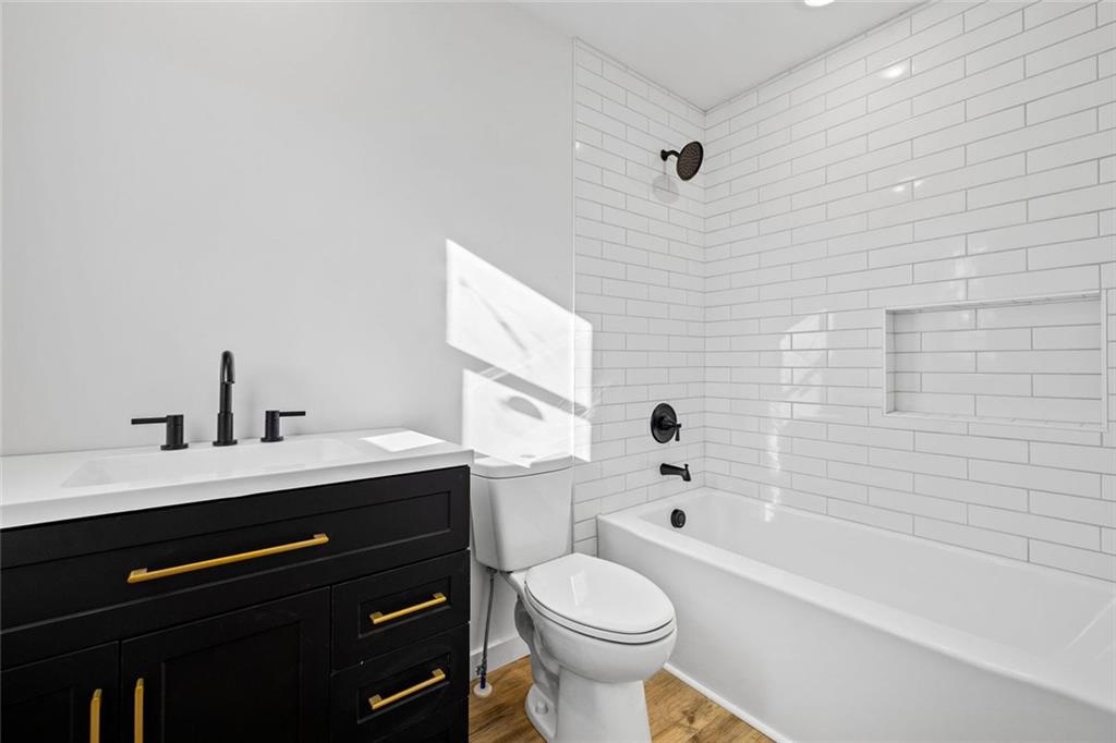 3672 Hidden Pond Drive