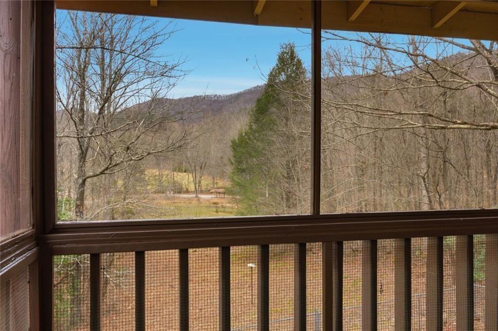 61 Bear Ridge Road