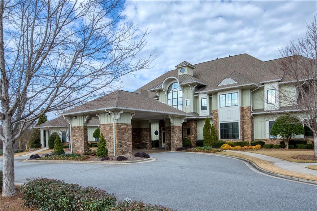 3730 Cypresswood Point SW