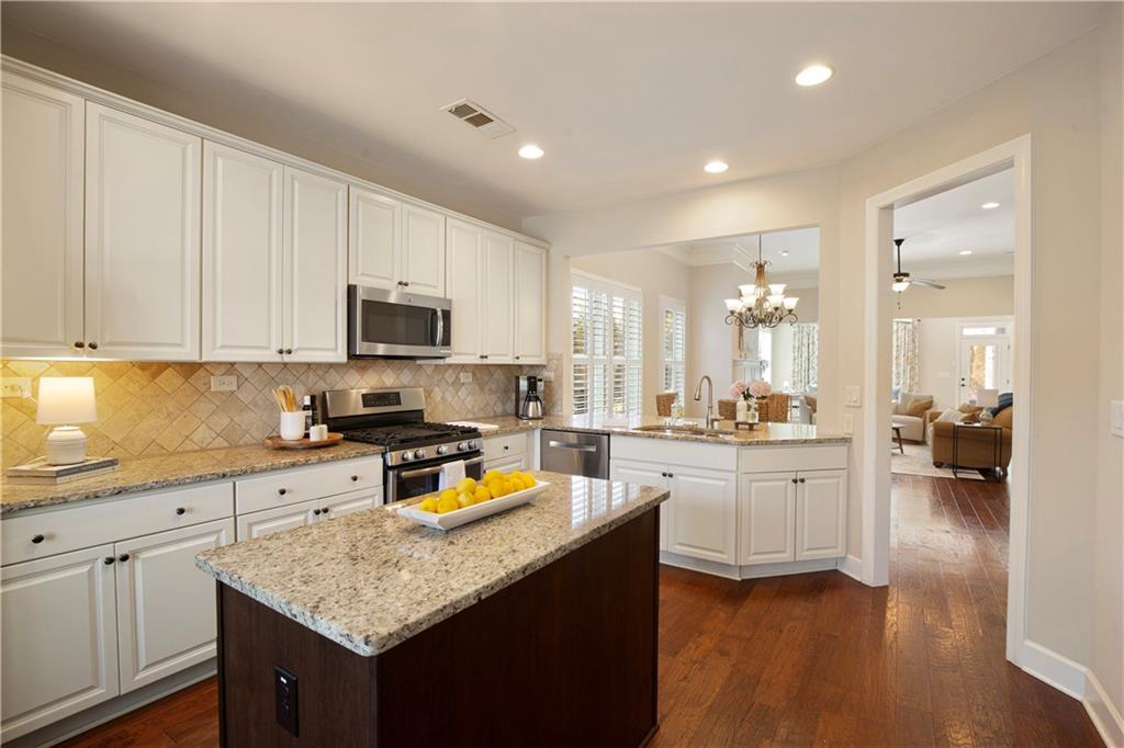 3730 Cypresswood Point SW