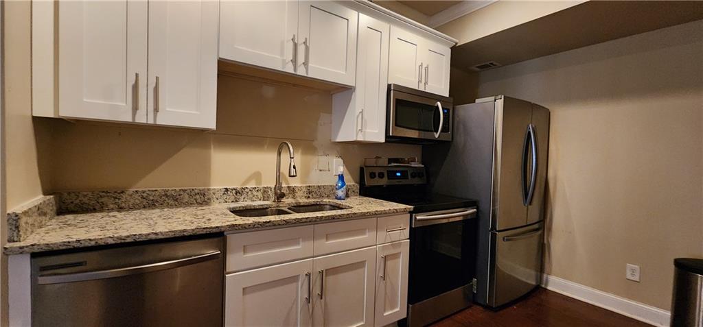 2130 Woods River Lane