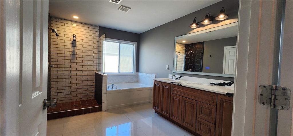 1566 Andrew Hills Court