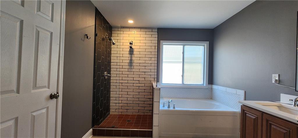 1566 Andrew Hills Court