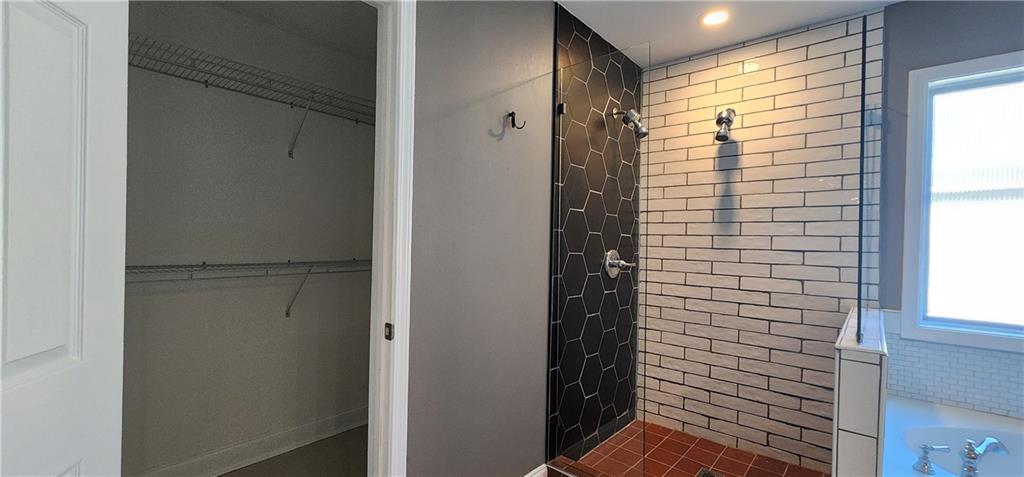 1566 Andrew Hills Court