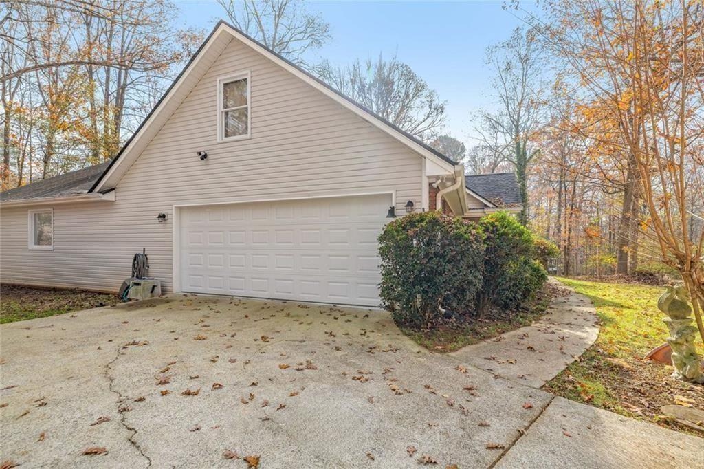 4609 Hunters Court