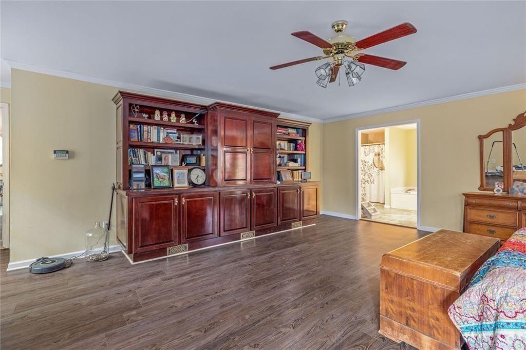4609 Hunters Court
