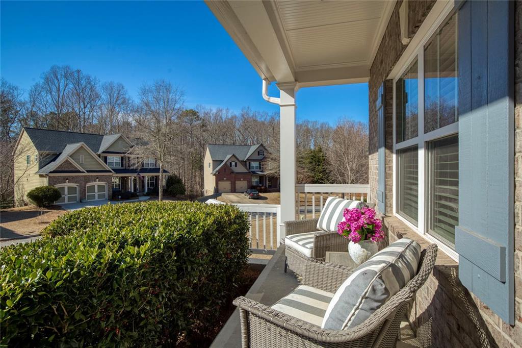 6215 Vista Crossing Way