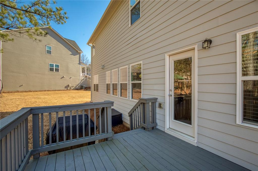 6215 Vista Crossing Way