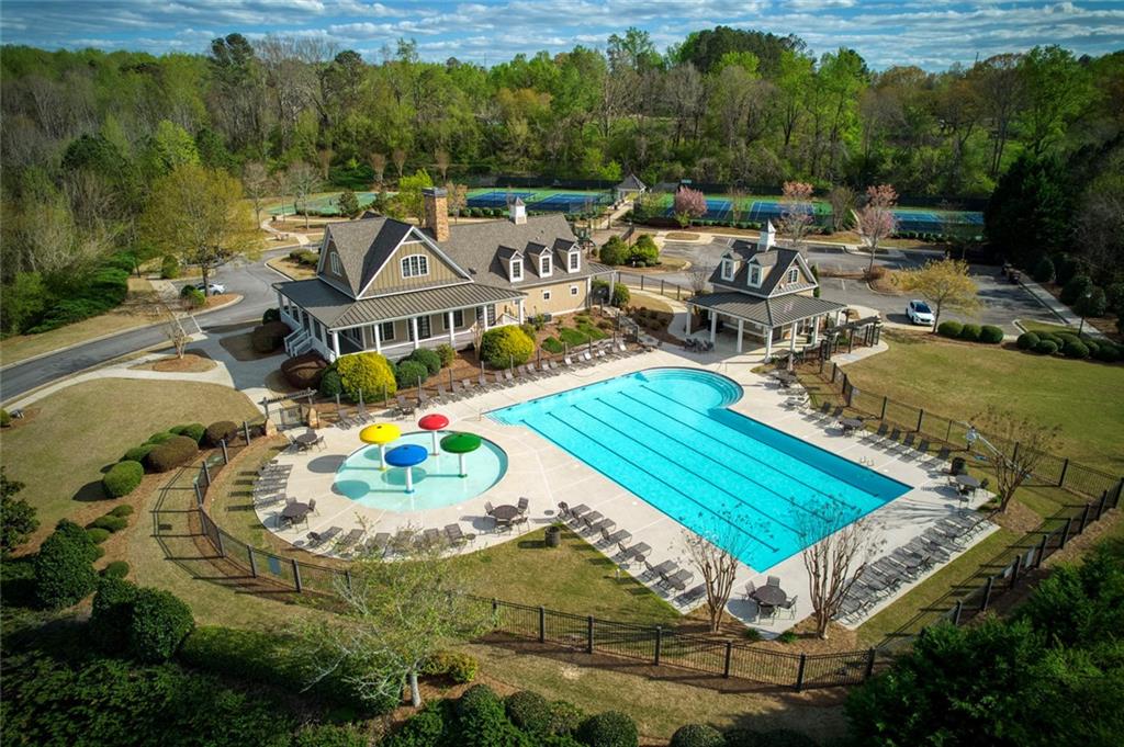 6215 Vista Crossing Way