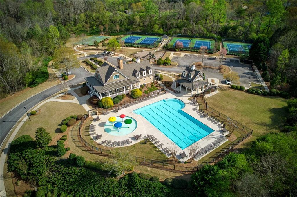 6215 Vista Crossing Way