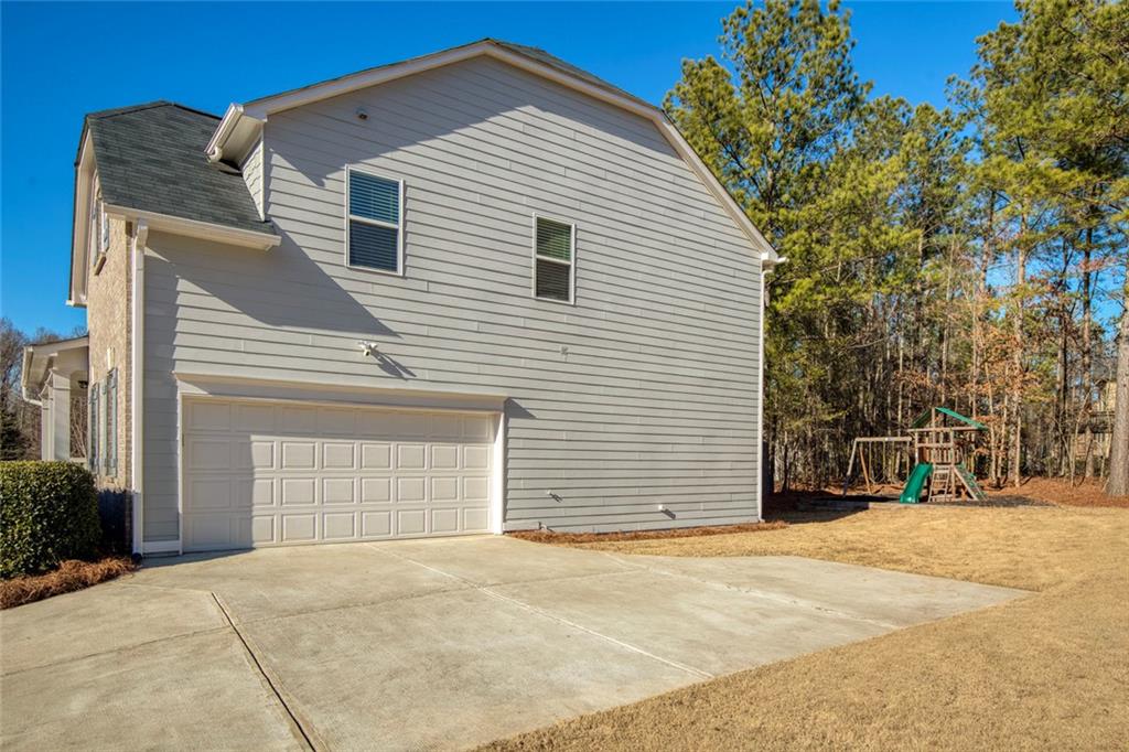 6215 Vista Crossing Way