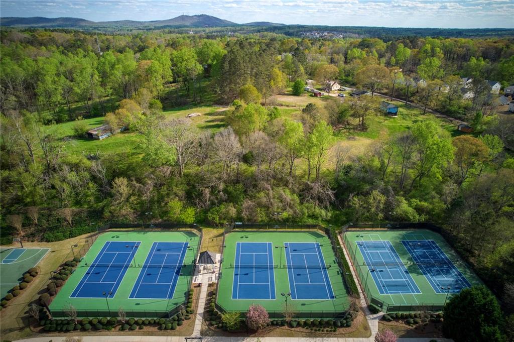 6215 Vista Crossing Way