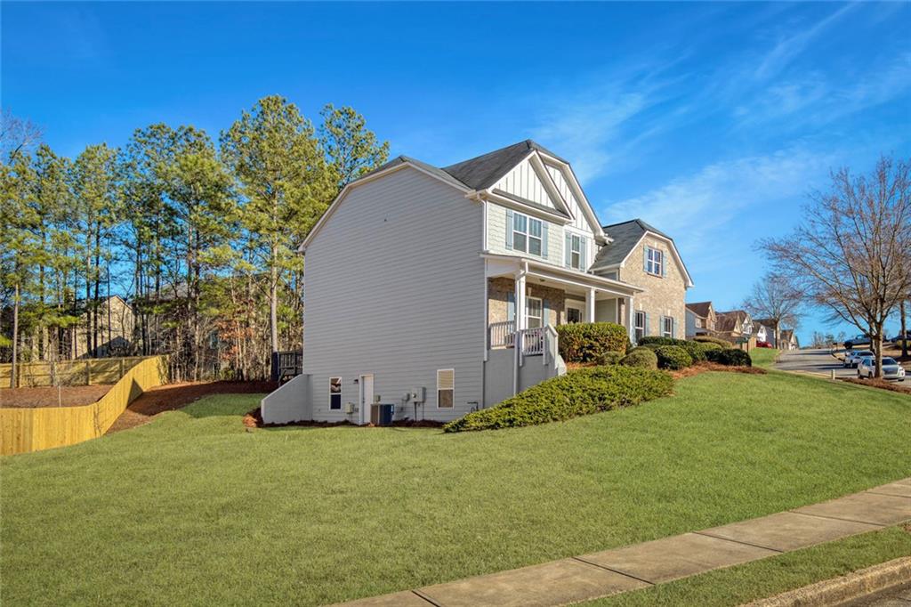 6215 Vista Crossing Way