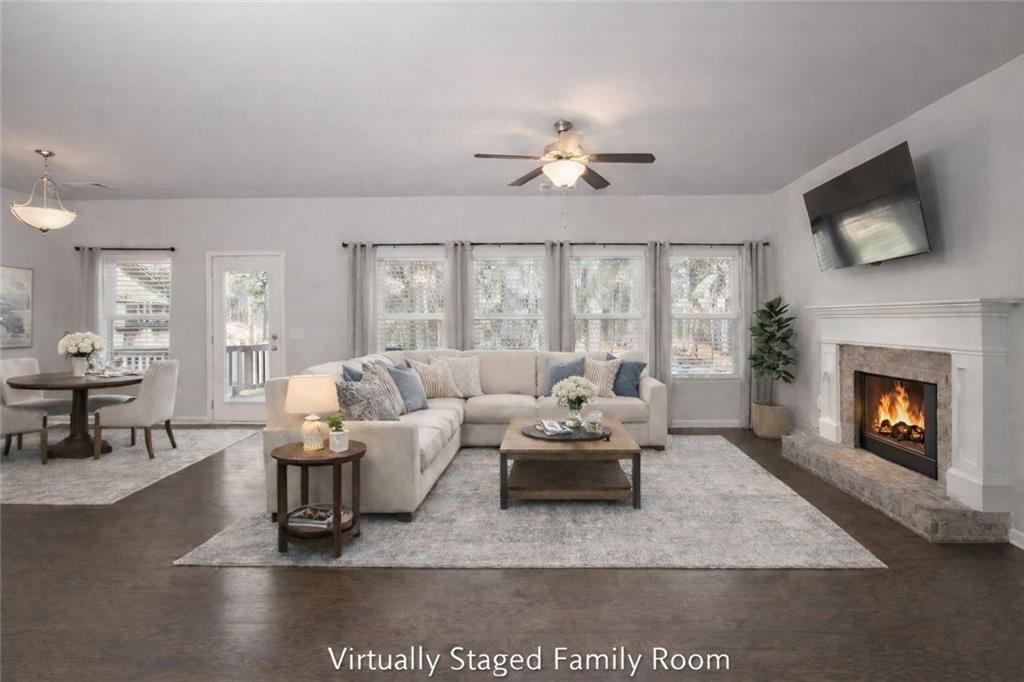 6215 Vista Crossing Way