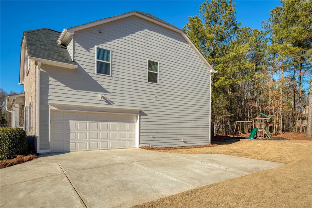 6215 Vista Crossing Way