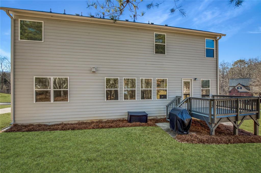 6215 Vista Crossing Way