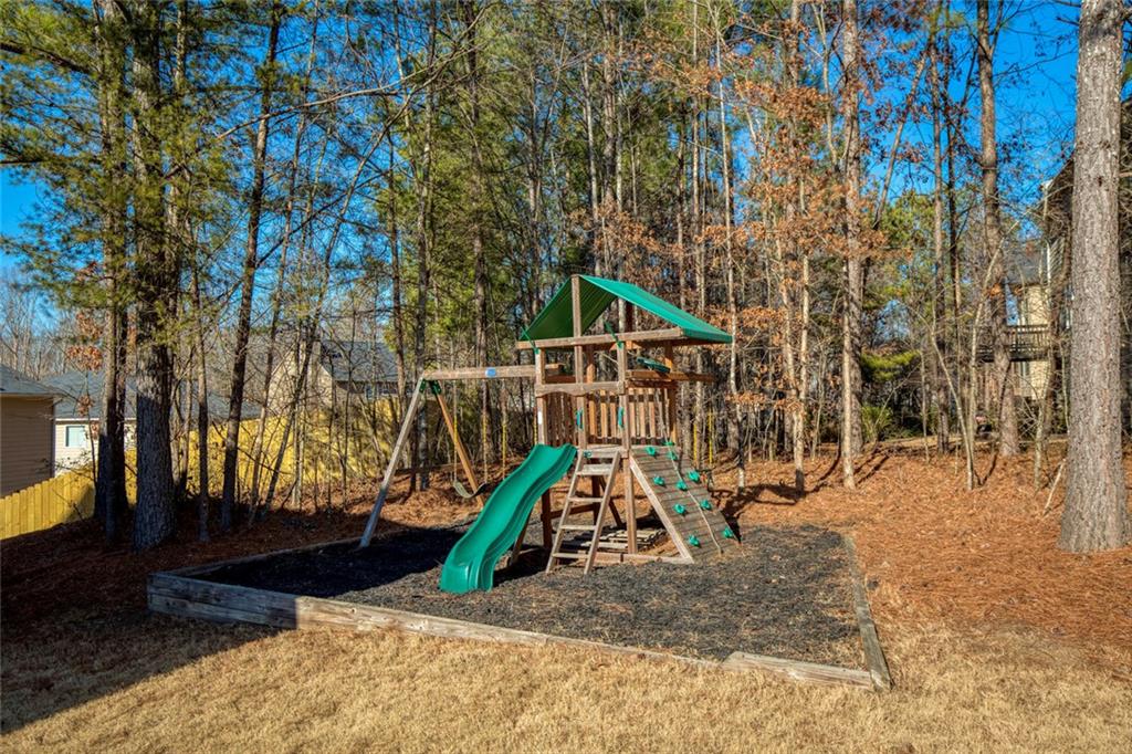 6215 Vista Crossing Way