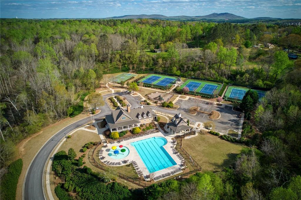 6215 Vista Crossing Way