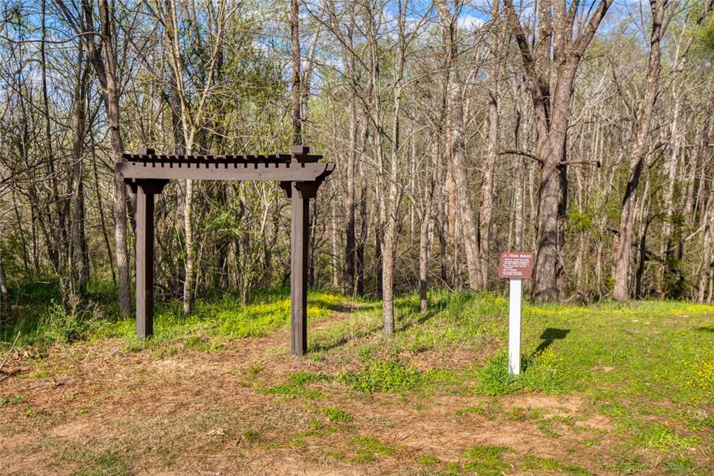 6215 Vista Crossing Way