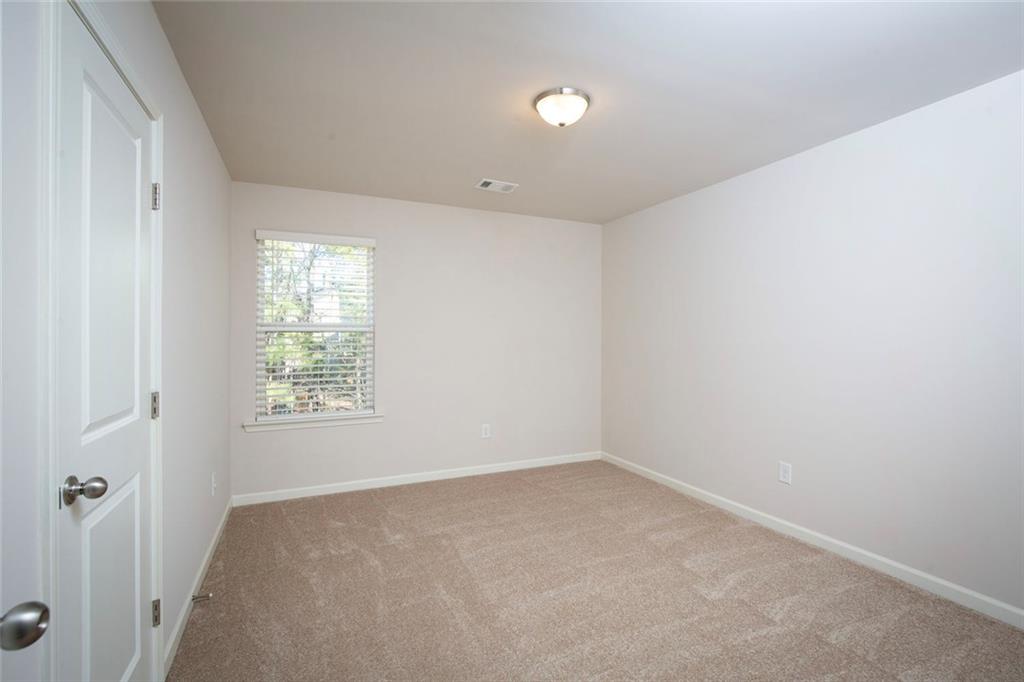 6215 Vista Crossing Way