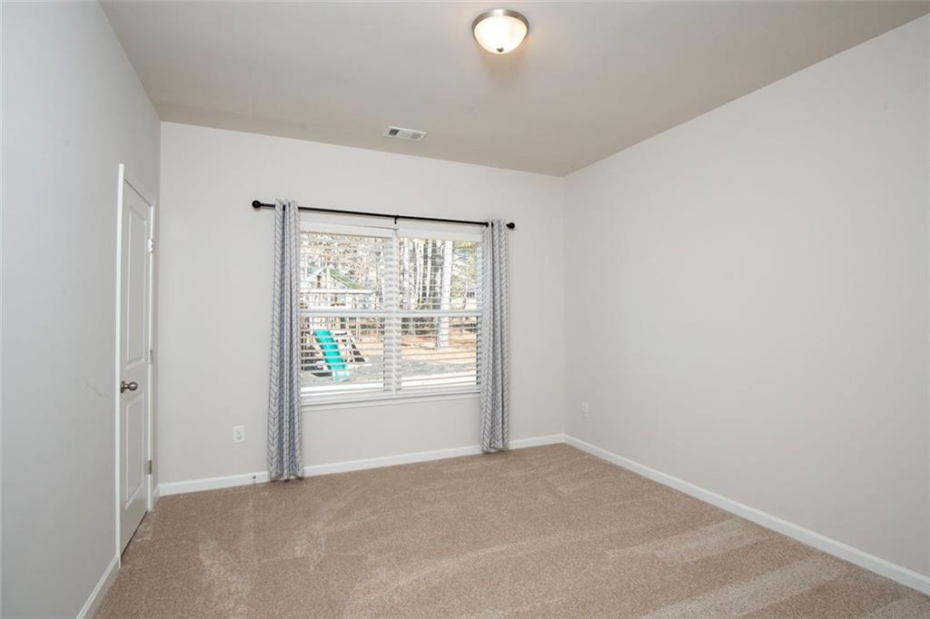 6215 Vista Crossing Way