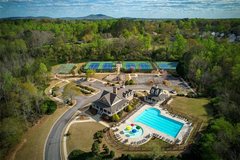 6215 Vista Crossing Way