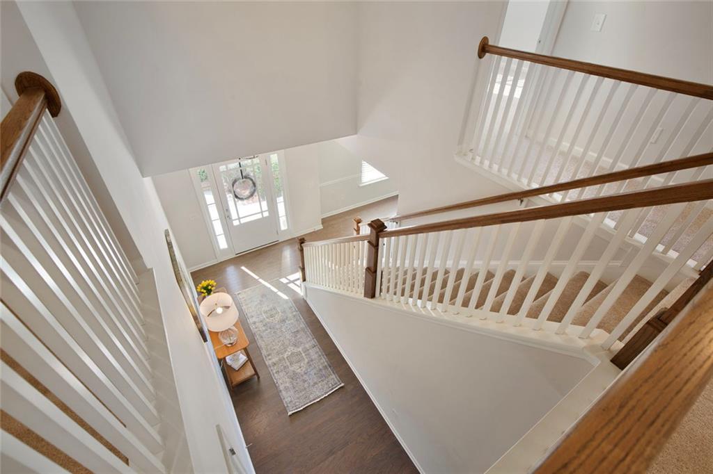 6215 Vista Crossing Way