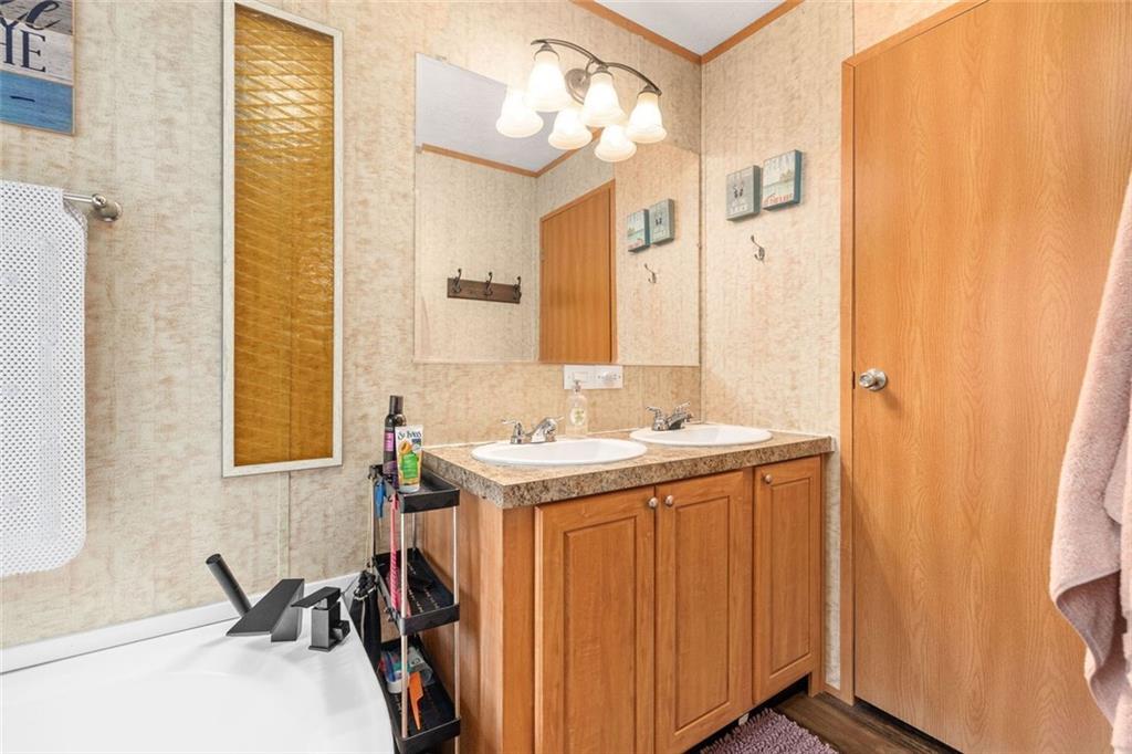 5535 Mount Shores Circle