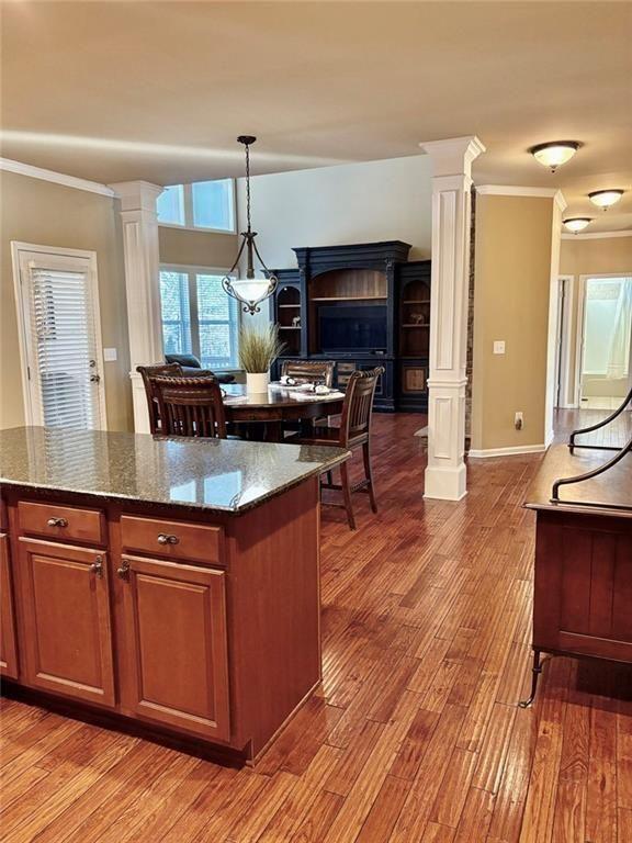 2390 Colchester Court