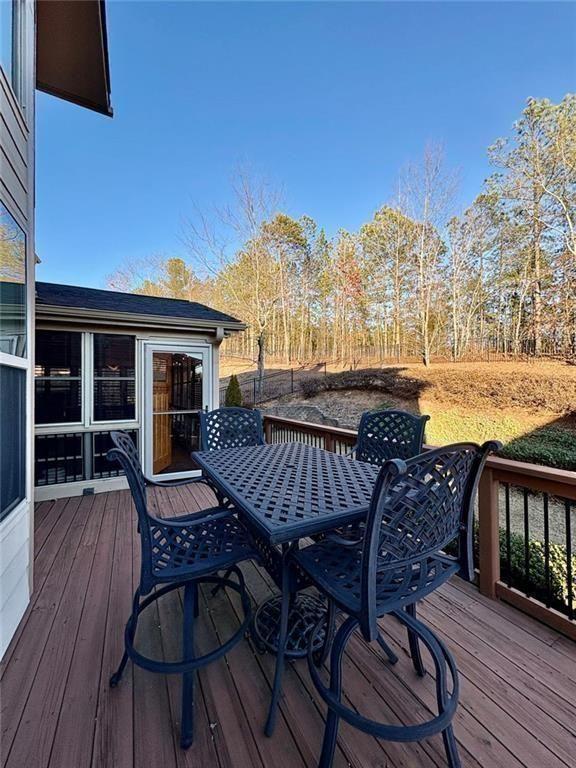 2390 Colchester Court