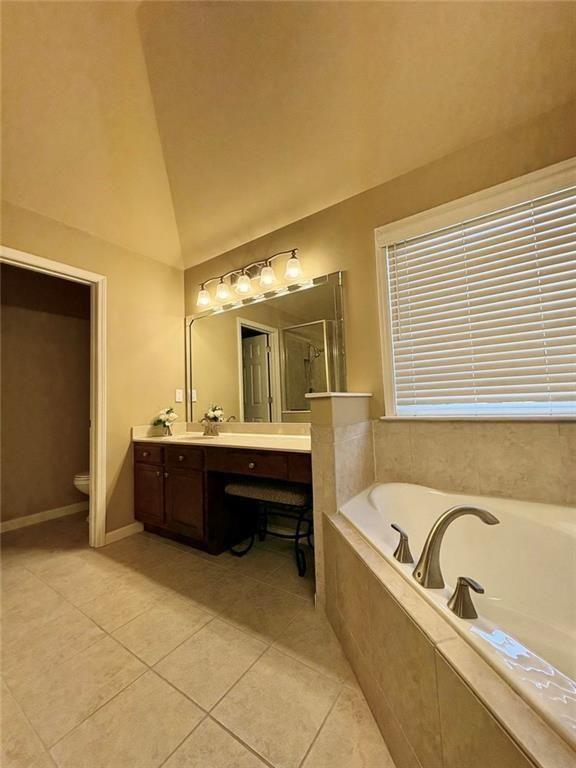 2390 Colchester Court