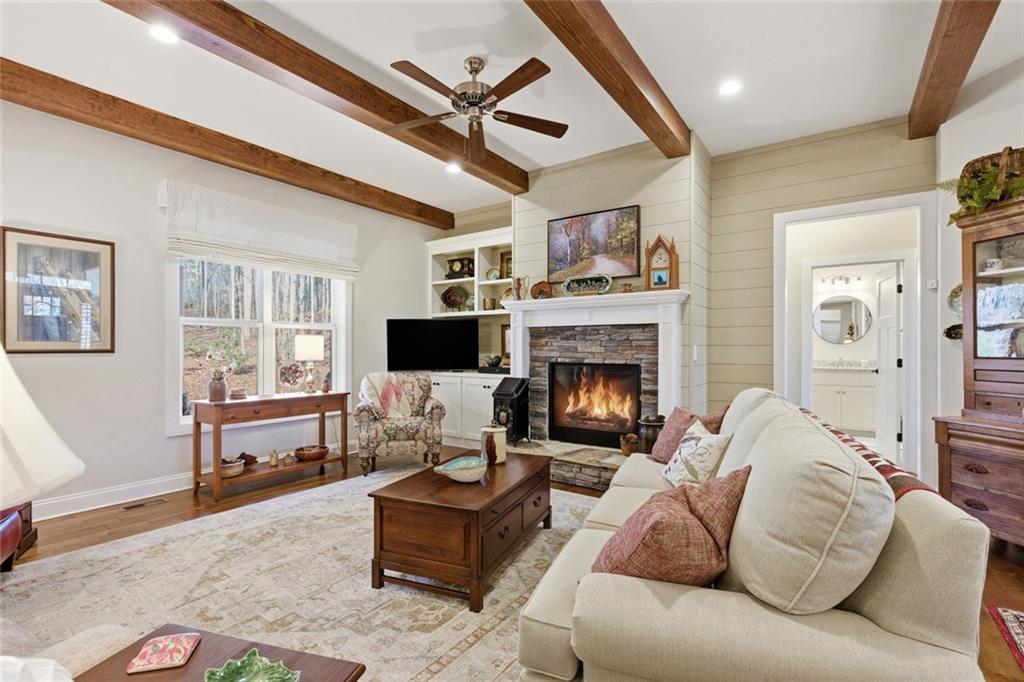 7671 Fern Lane