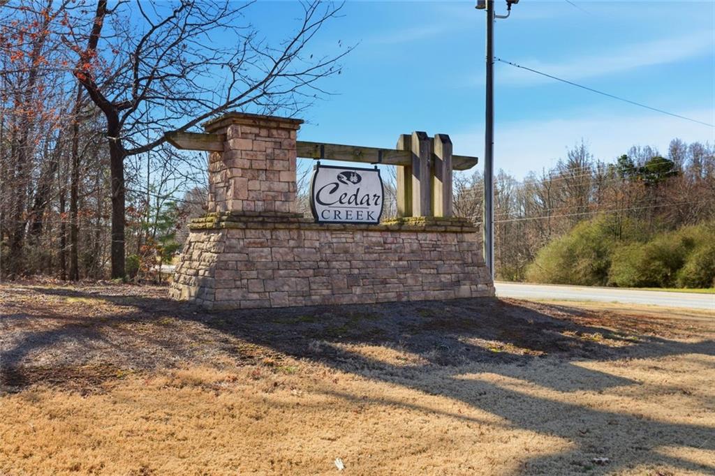7671 Fern Lane