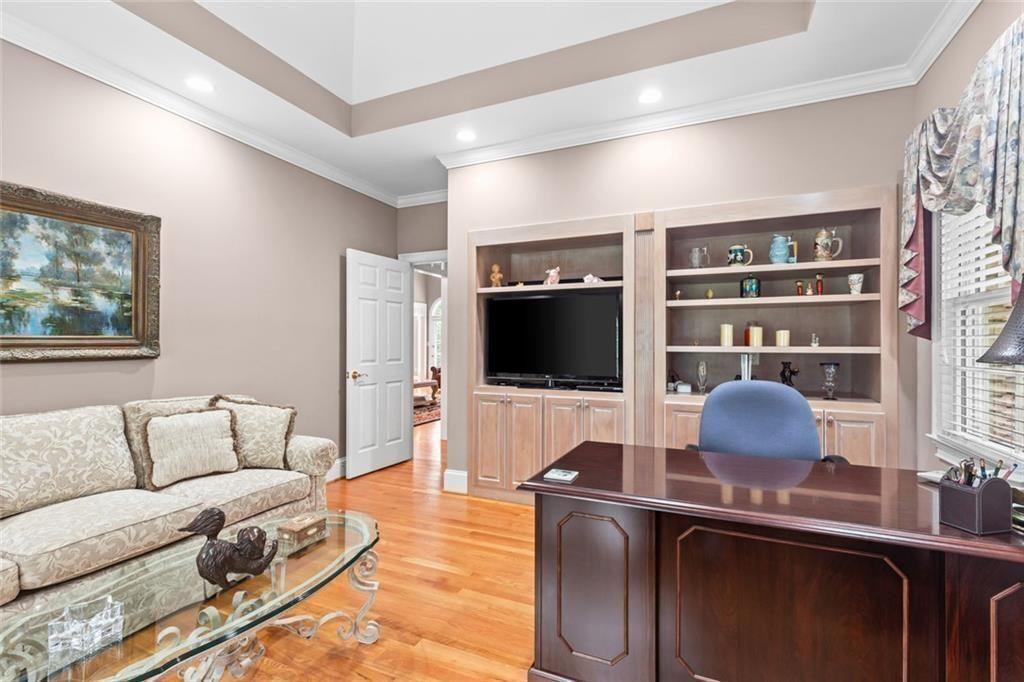 4315 Marble Arch Way