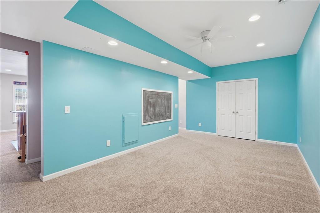 1525 Aurelia Drive