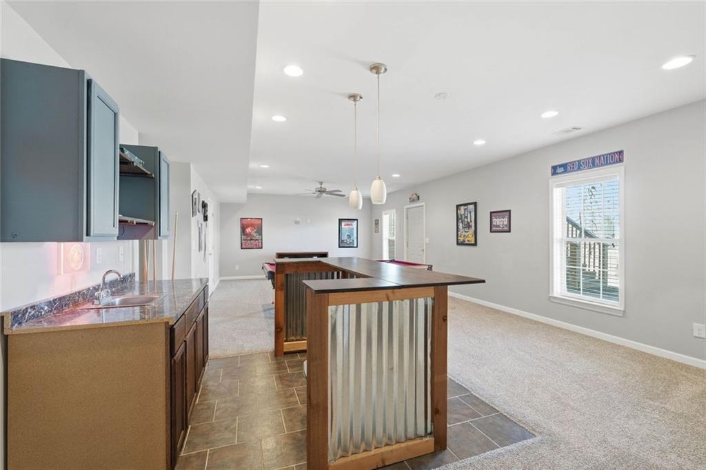 1525 Aurelia Drive