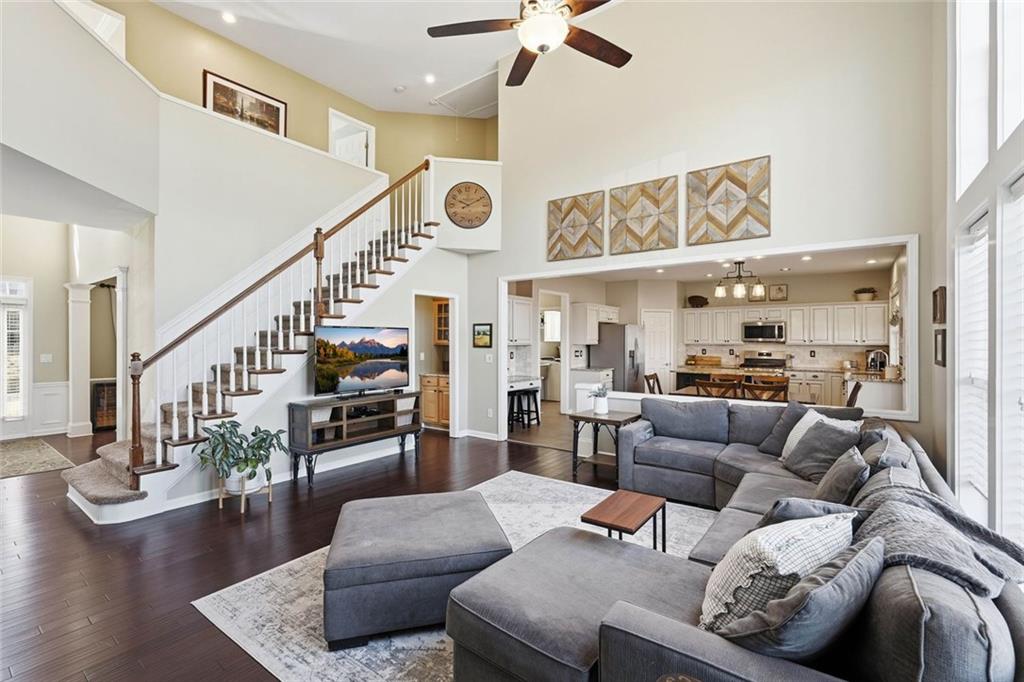 1525 Aurelia Drive