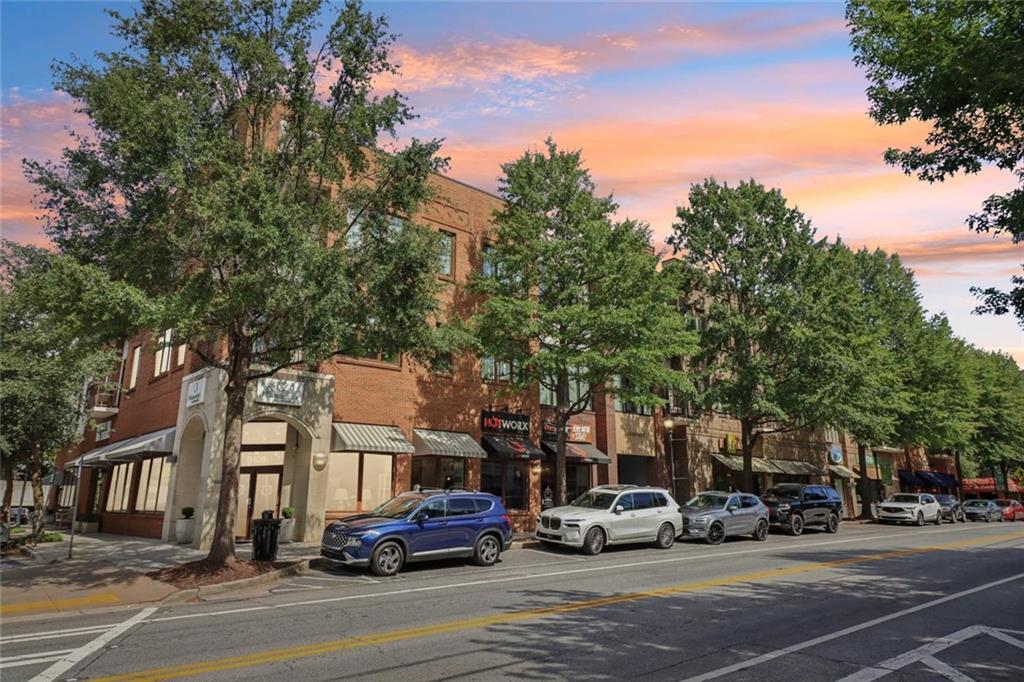 1430 Dresden Drive NE Unit 225