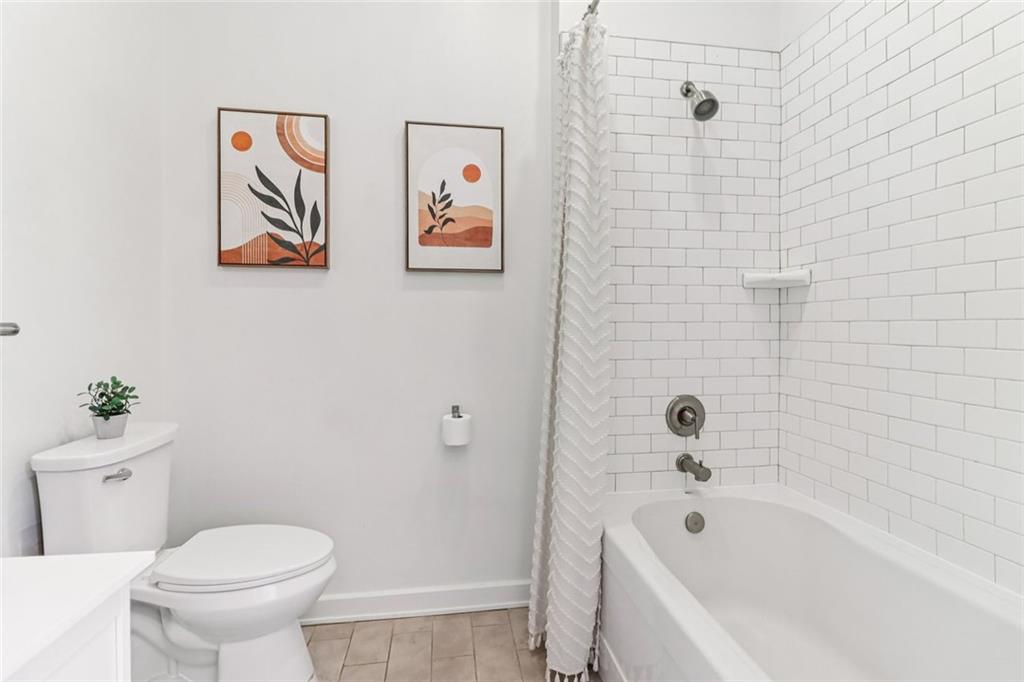 1430 Dresden Drive NE Unit 225