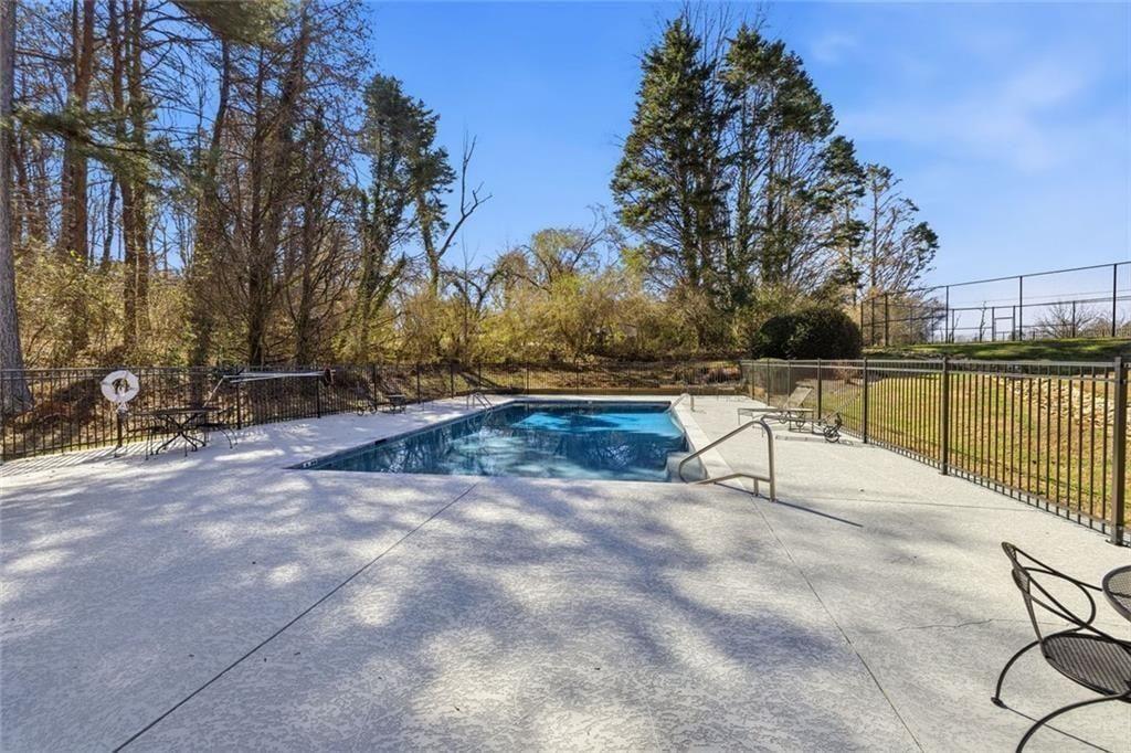 5576 Riverwalk Court