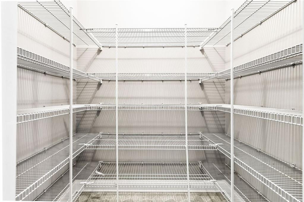 5576 Riverwalk Court