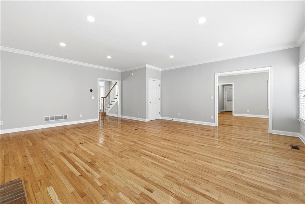 5576 Riverwalk Court