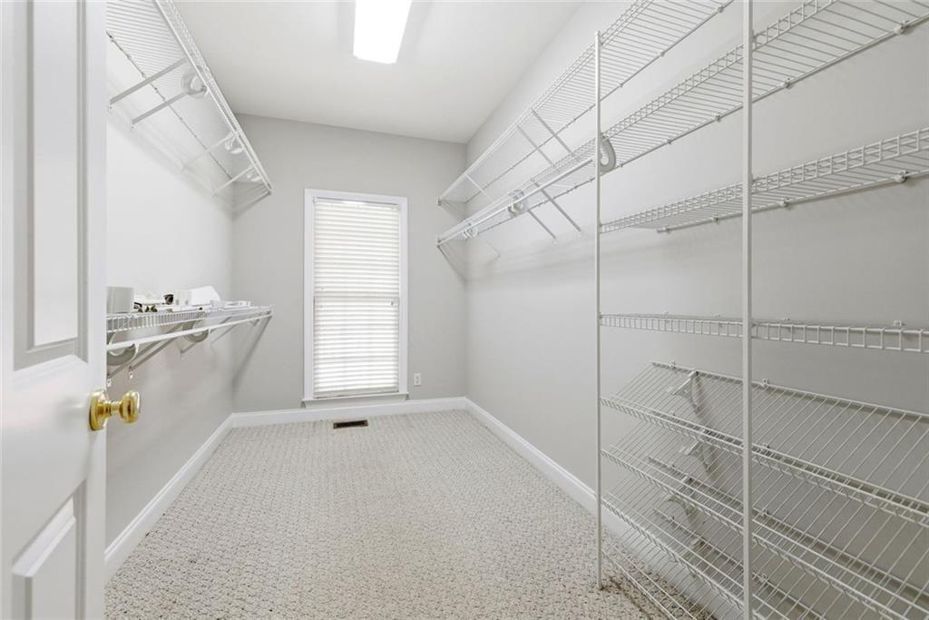 5576 Riverwalk Court