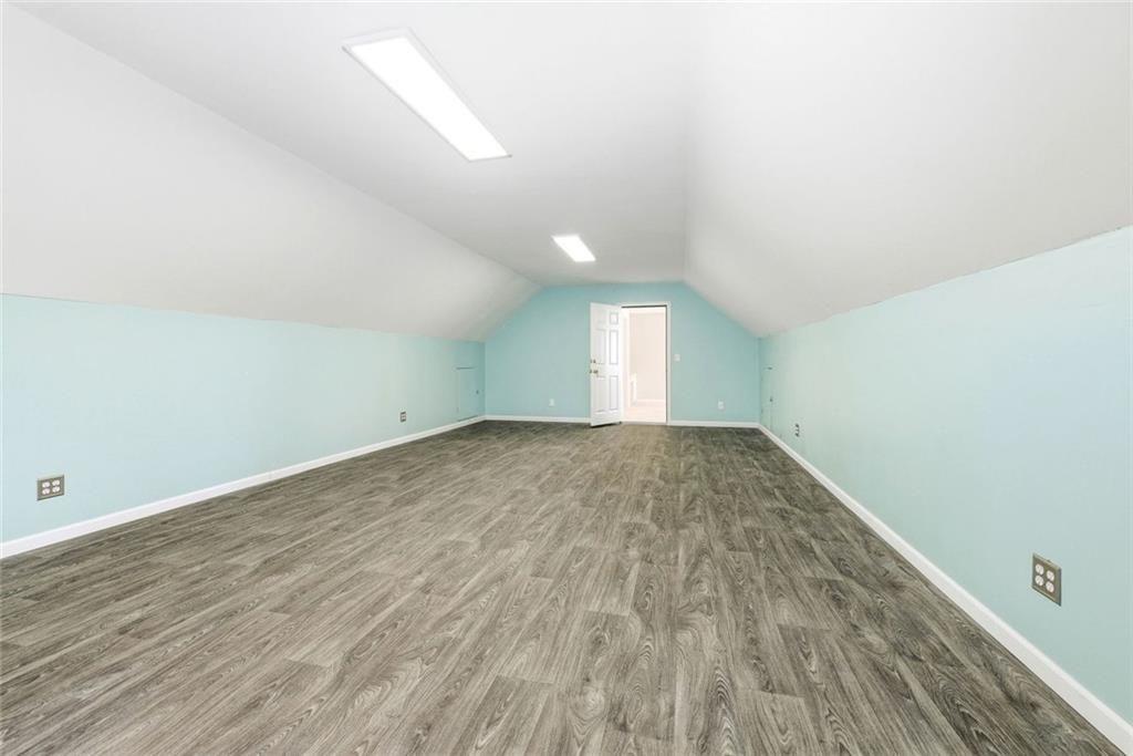 5576 Riverwalk Court