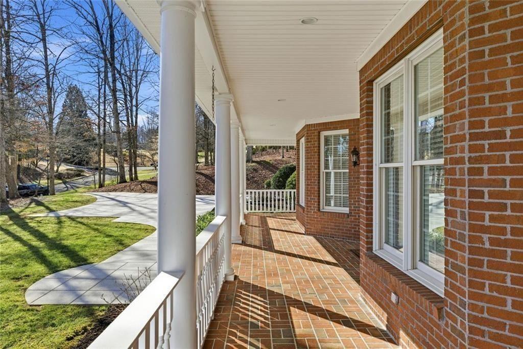 5576 Riverwalk Court